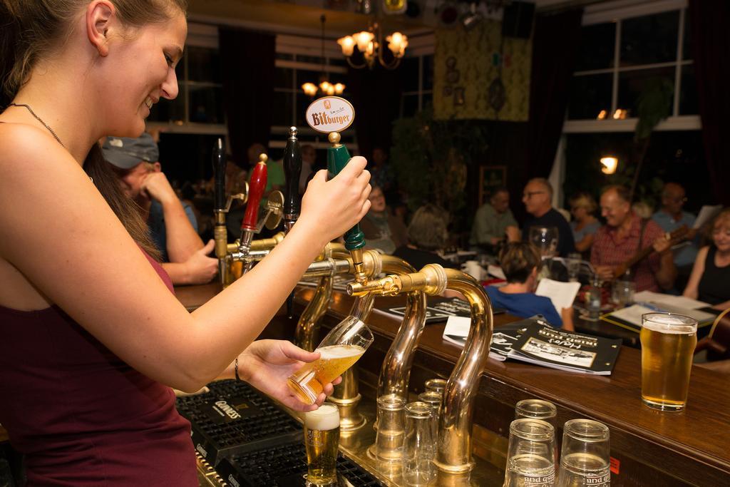 Hajo'S Germania Lodge & Irish Pub Ruedesheim am Rhein Luaran gambar